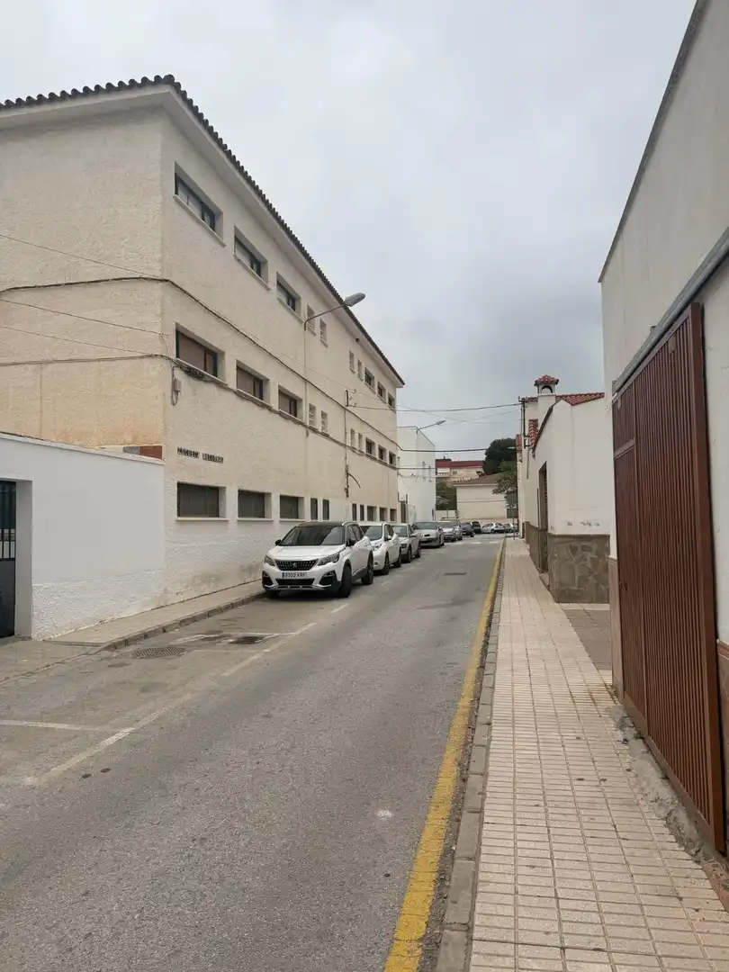 Parking de Piso en venta en Vélez-Málaga con Aire acondicionado y Terraza