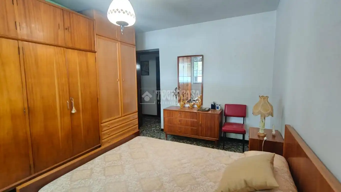 Bedroom of Flat for sale in Sevilla