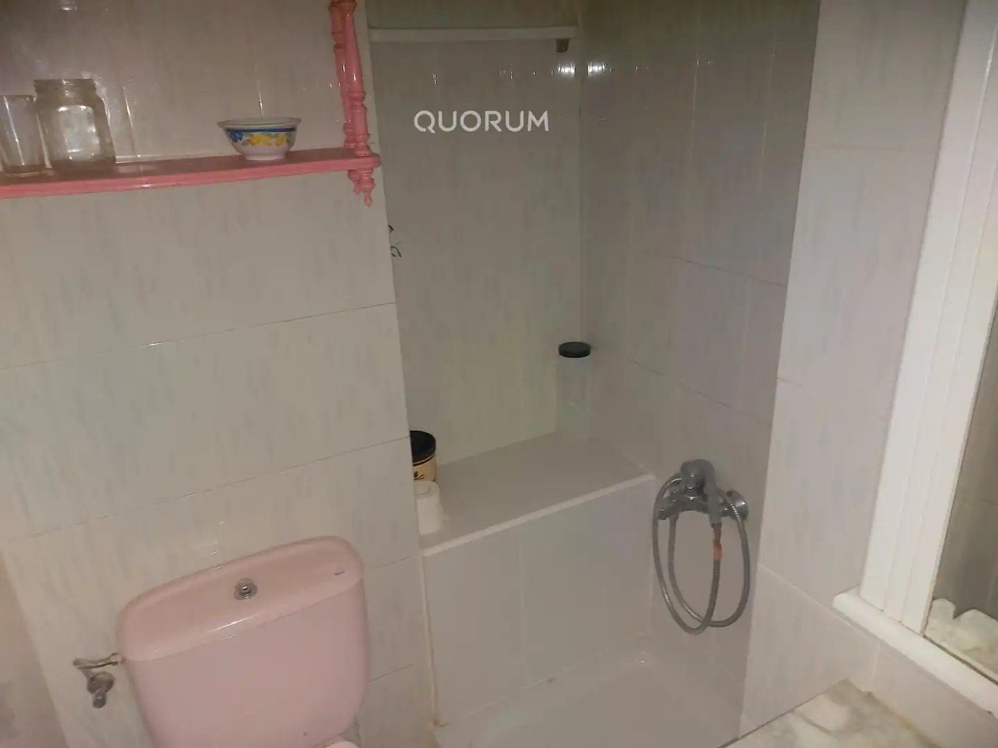 Bathroom of Flat for sale in Bilbao 