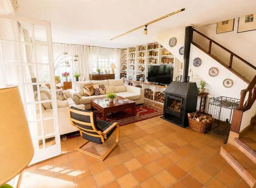 Sala d'estar de Casa o xalet en venda en Alella