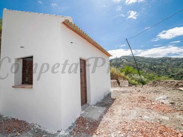 Casa rústica con piscina en venta en Torrox Pueblo