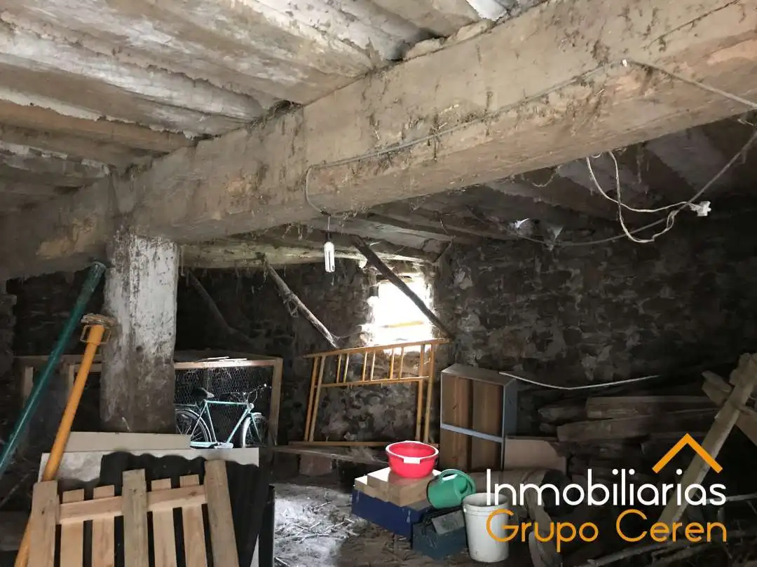 Edifici en venda a Ezcaray