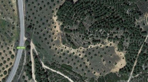 Se vende parcela de 2.000 m2 en la urbanización EL CLAVIN