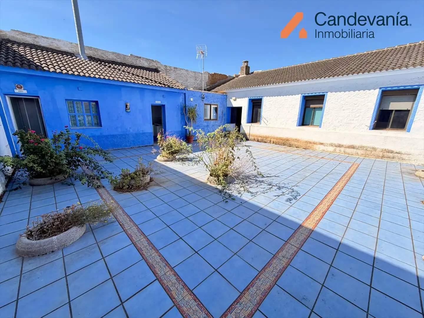 Vista exterior de Casa o xalet en venda en Gurrea de Gállego amb Calefacció