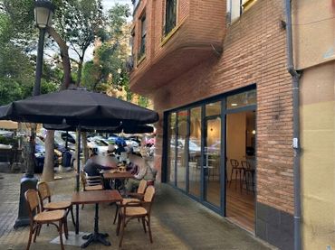 Local comercial en traspàs a Extramurs