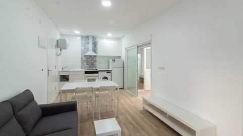 Foto 2 de Piso de alquiler en Avenida Divi Mestre, Zona Metro, Alboraya