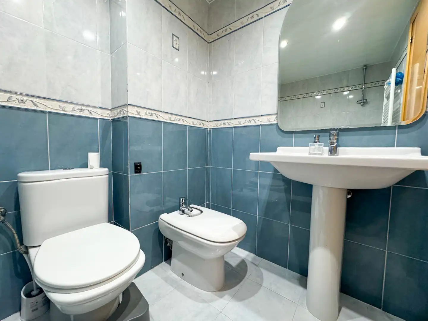 Bathroom of Flat for sale in Sentmenat  with Air Conditioner, Heating and Oven