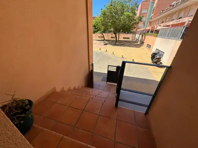 Terraza de Casa adosada en venta en Huelva con Aire acondicionado, Calefacción y Jardín privado