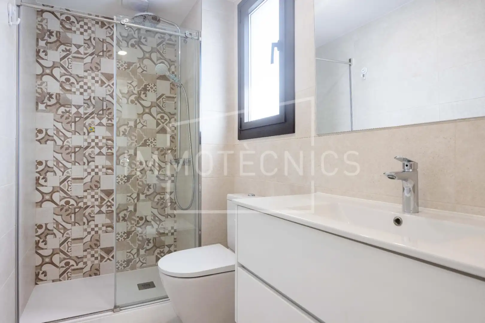 Baño de Dúplex en venta en L'Ametlla del Vallès con Calefacción, Jardín privado y Terraza