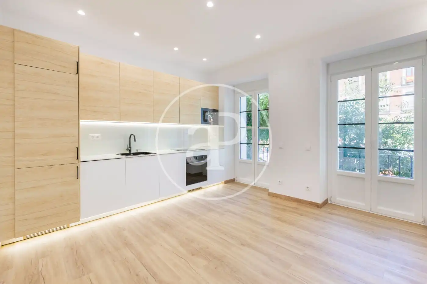 Cocina de Piso en venta en Madrid con Calefacción y Balcón