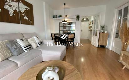 Living room of Flat for sale in Roquetas de Mar  with Air Conditioner, Terrace and Swimming Pool