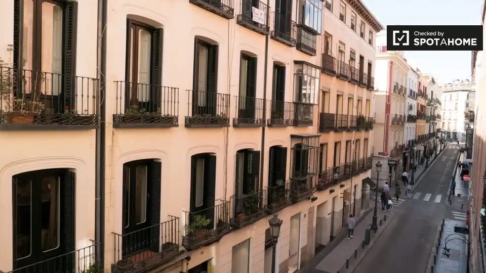 Room in Justicia - Chueca