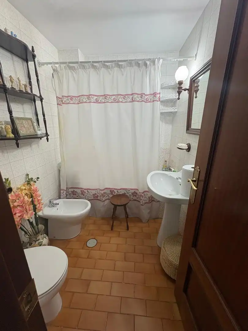 Baño de Piso en venta en Ciudad Real con Aire acondicionado