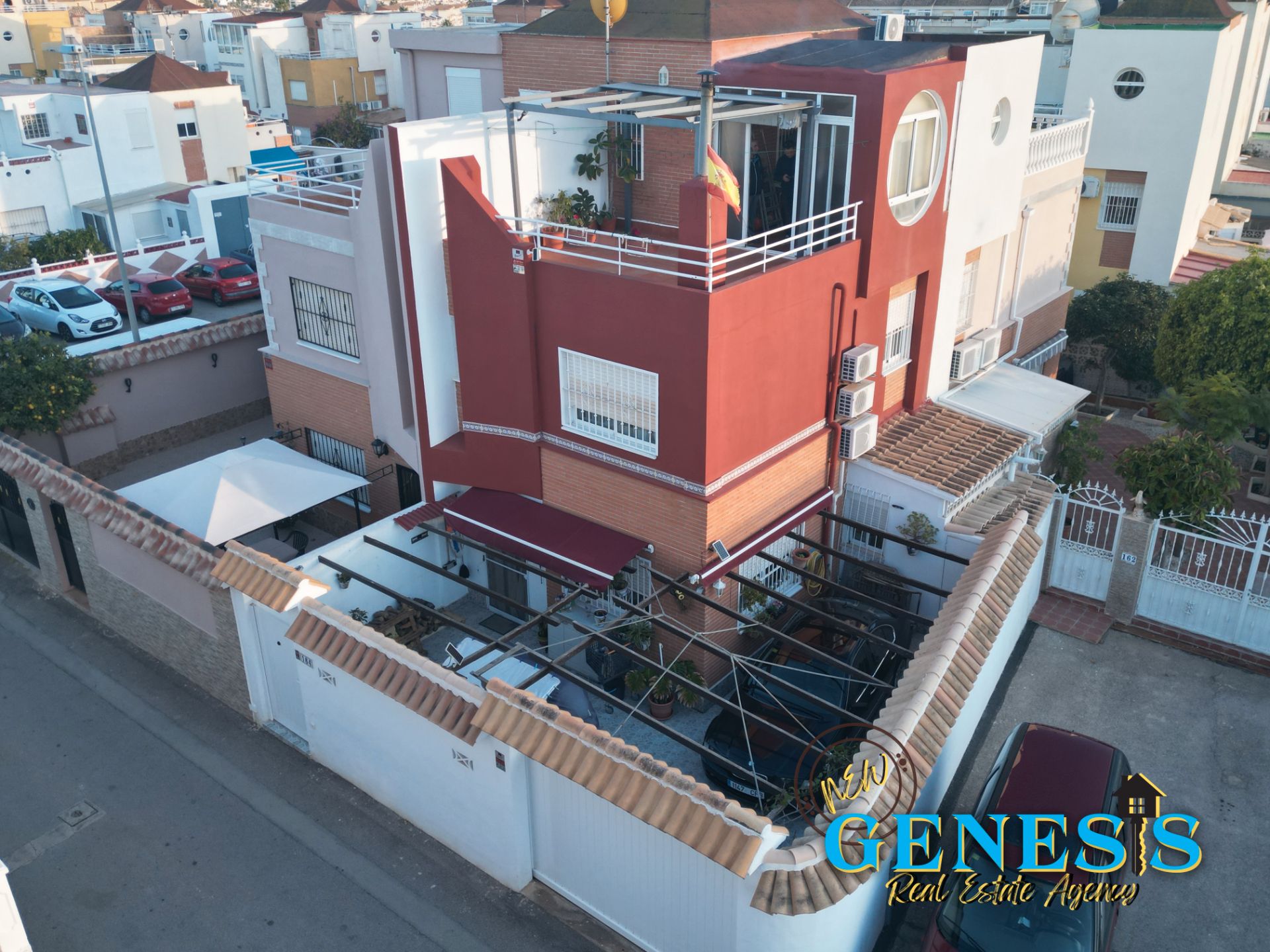 Exterior view of Single-family semi-detached for sale in Orihuela  with Air Conditioner, Private garden and Terrace