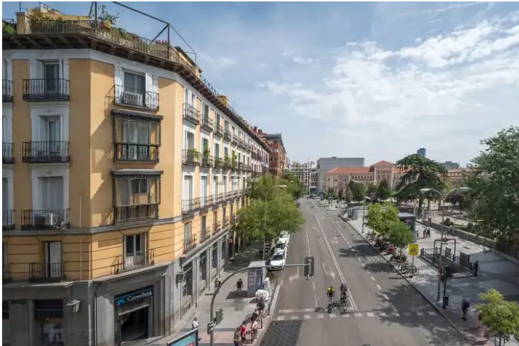 Exterior view of Flat for rent in Madrid  with Air Conditioner, Heating and Parquet flooring