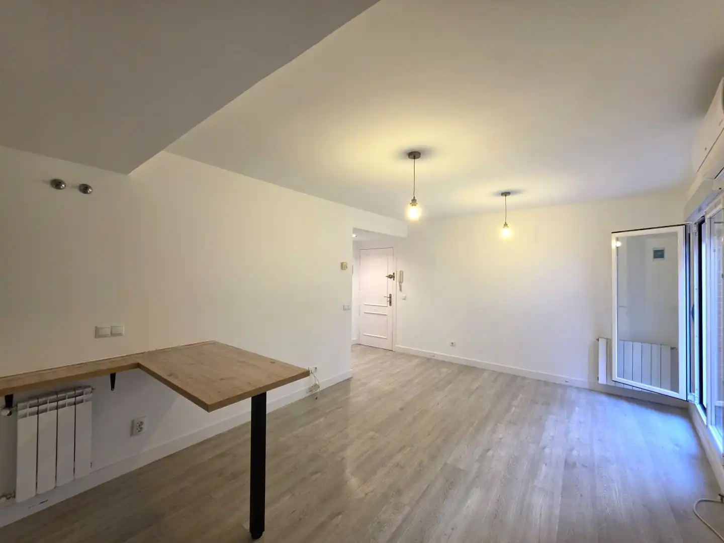 Piso de alquiler en Del Chaparral, Centro Urbano