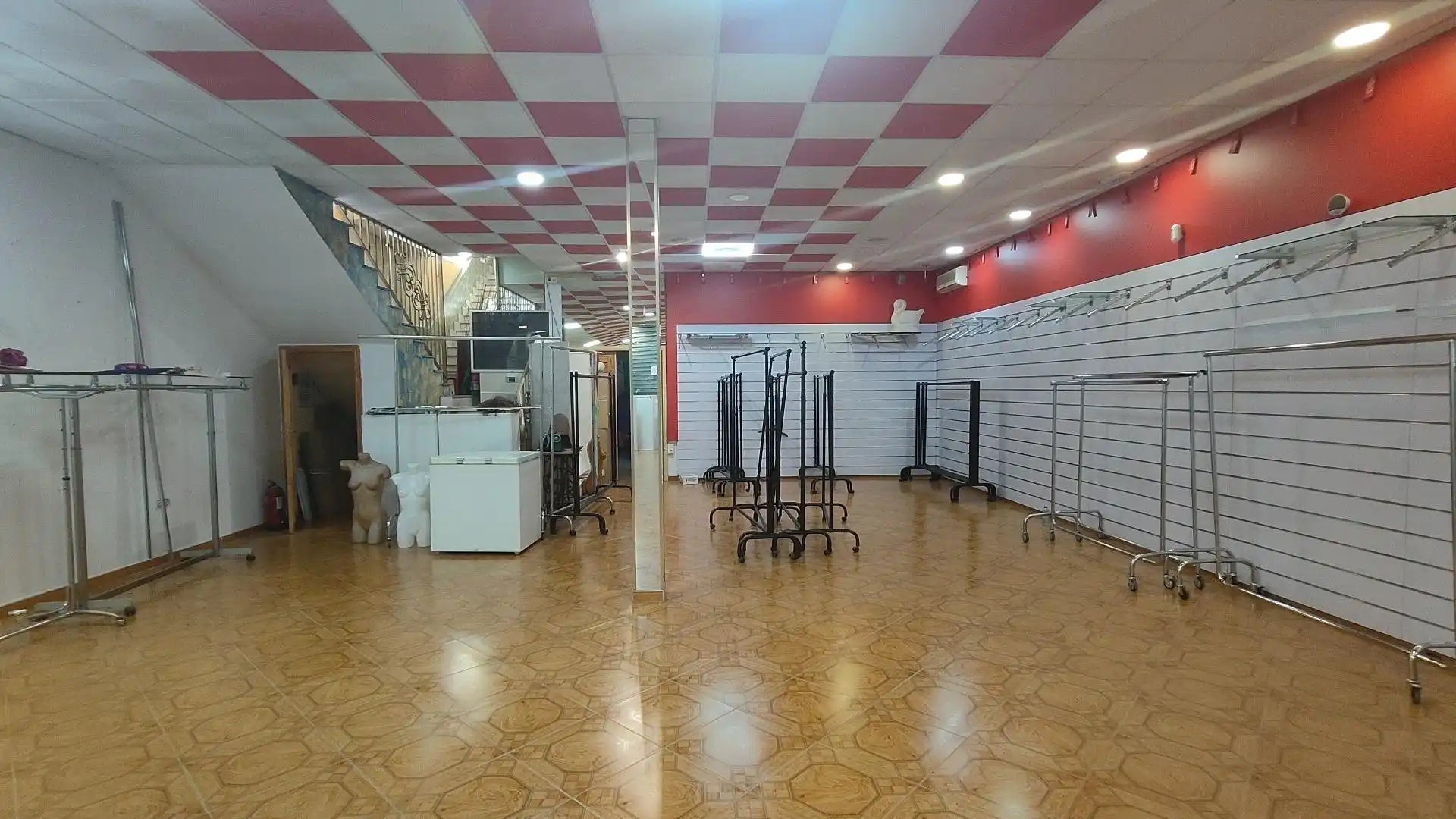 Industrial buildings for sale in Ogíjares