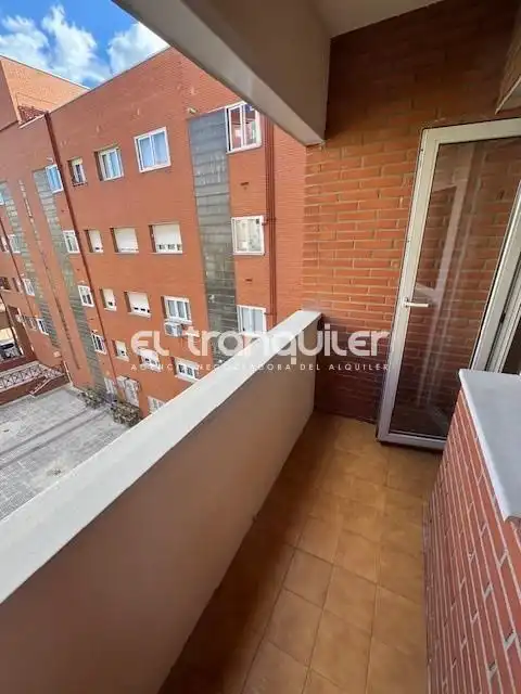 Terrassa de Pis de lloguer en Madrid amb Terrassa i Rentadora