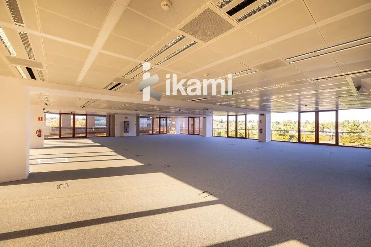 Office for rent in Madrid  with Air Conditioner, Heating and Terrace