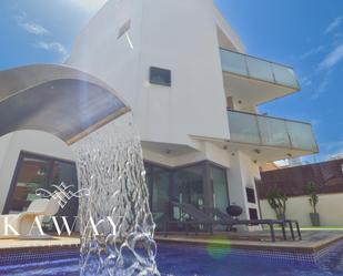 Piscina de Casa o xalet en venda en Castelldefels amb Aire condicionat, Terrassa i Piscina