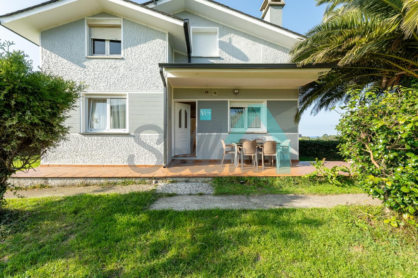 Vista exterior de Casa o xalet de lloguer en Valdés - Luarca amb Jardí privat, Terrassa i Moblat