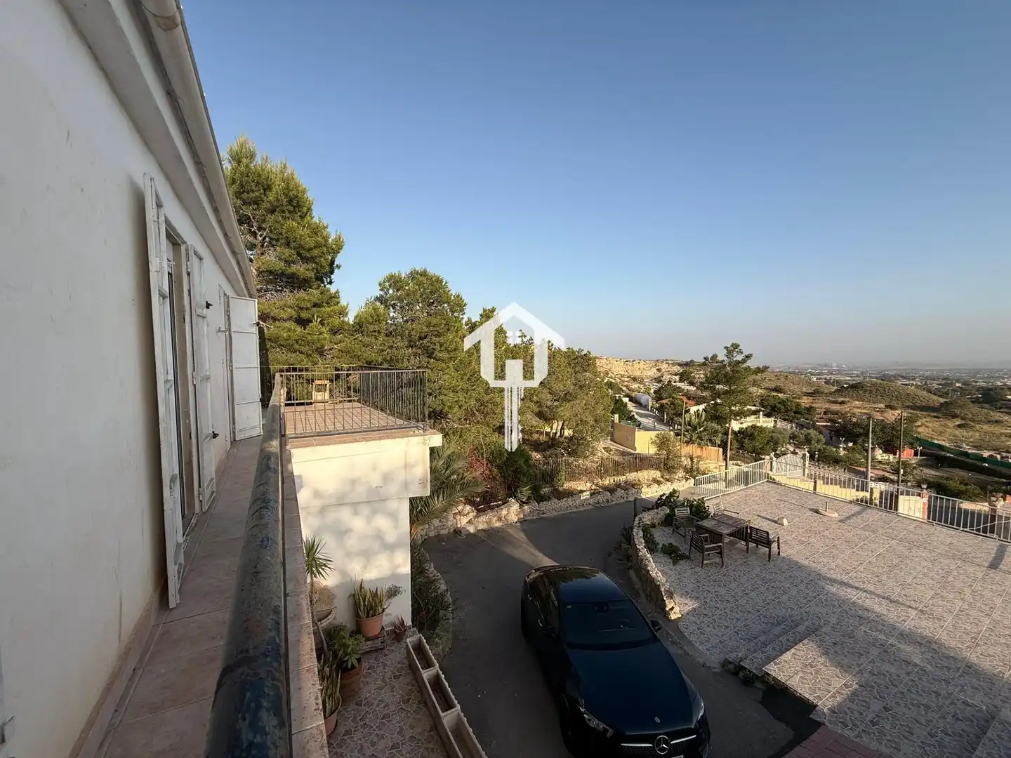 Exterior view of Houses for sale in San Vicente del Raspeig / Sant Vicent del Raspeig  with Air Conditioner, Private garden and Terrace