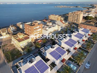 Adosado con balcón en venta en Mar Menor de Cartagena – Cabo de Palos