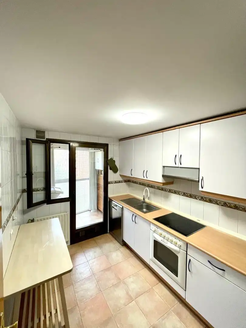Cocina de Piso de alquiler en Madrid