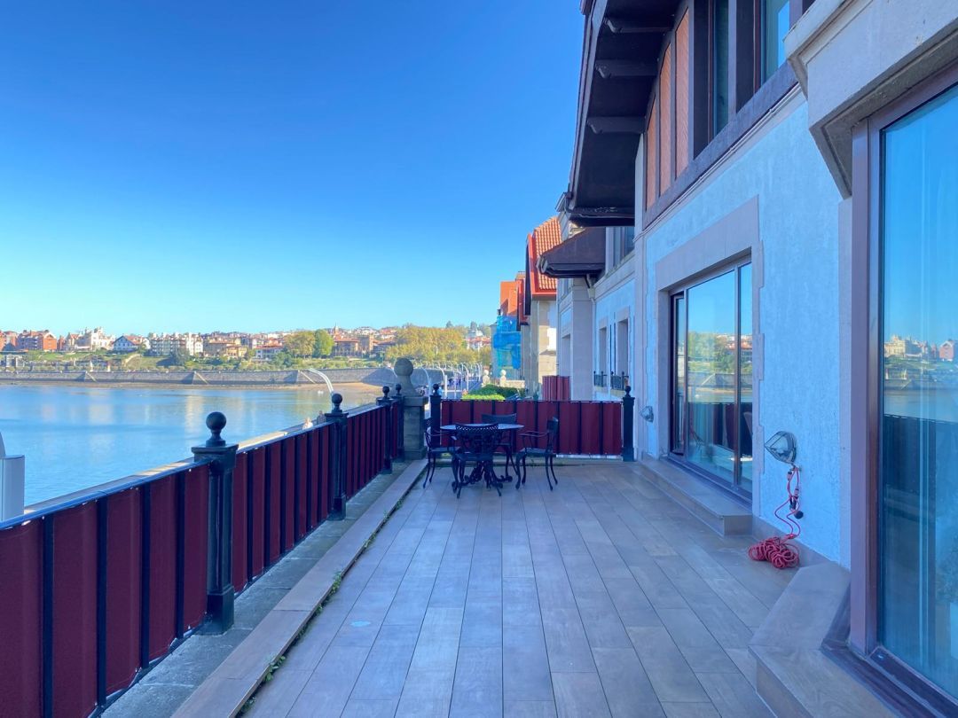 Terrassa de Dúplex en venda en Getxo  amb Calefacció, Jardí privat i Terrassa