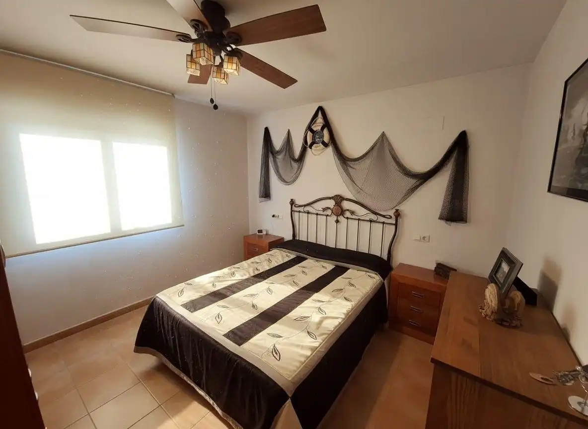 Schlafzimmer von Erdgeschoss zum Verkauf in Alcanar mit Terrasse, Möbliert und Gemeinschaftspool