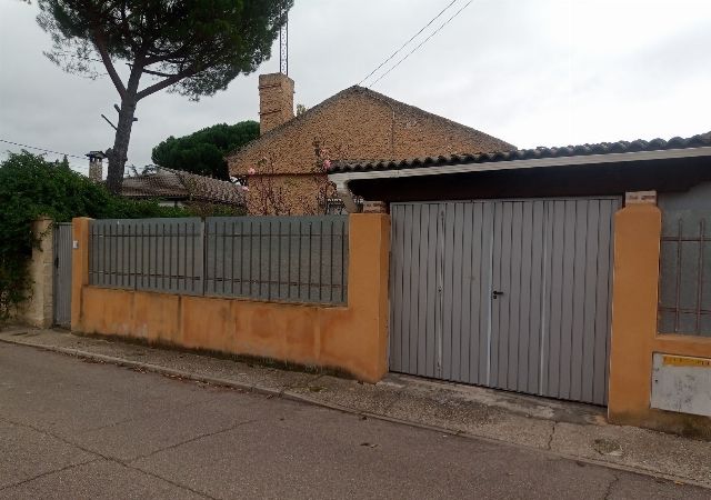 Außenansicht von Wohnung zum verkauf in Viana de Cega