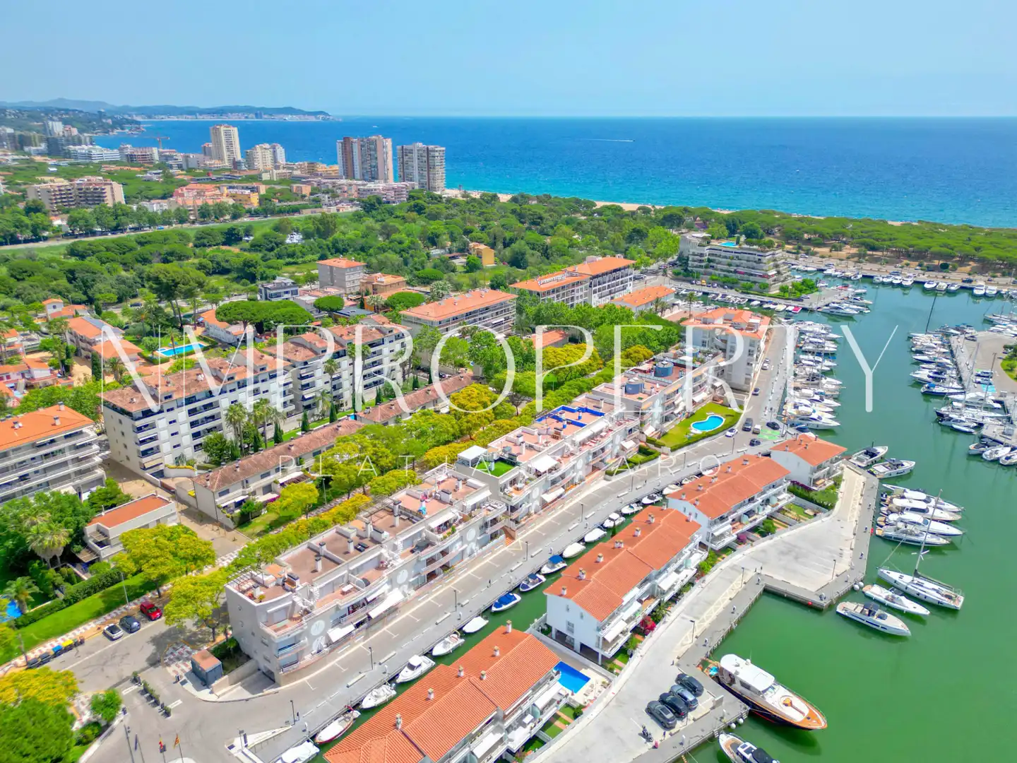 Exterior view of Flat for sale in Castell d'Aro, Platja d'Aro i s'Agaró  with Heating, Terrace and Storage room