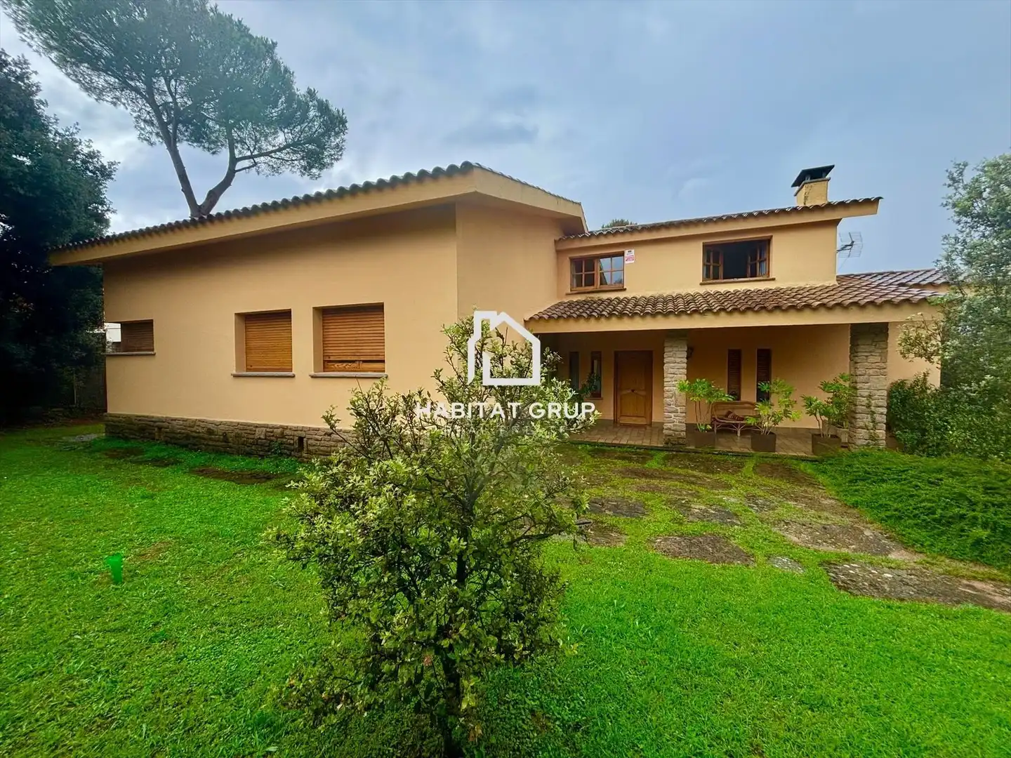 Casa con jardín en venta en Taradell
