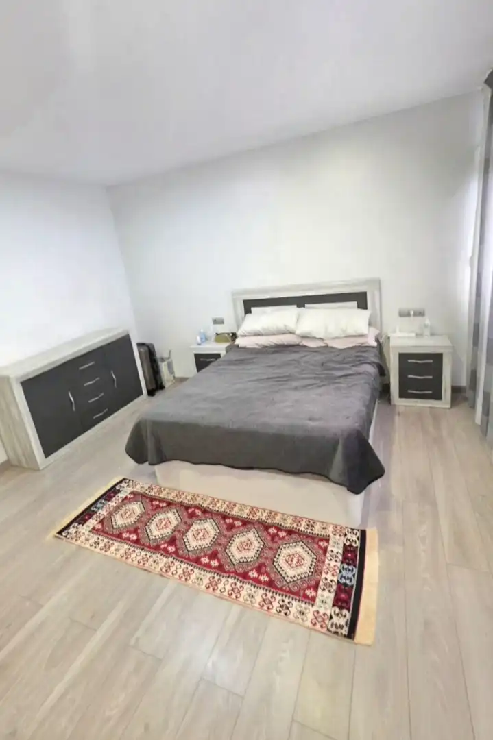Schlafzimmer von Erdgeschoss zum Verkauf in Mollet del Vallès mit Klimaanlage, Heizung und Parkett