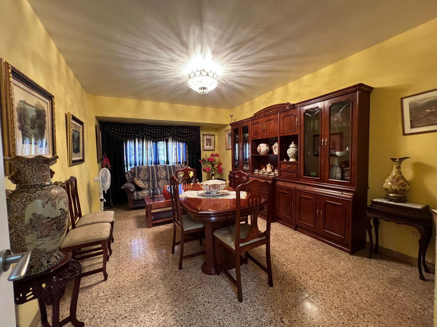 Comedor de Piso de alquiler en Castellón de la Plana / Castelló de la Plana con Terraza, Trastero y Balcón