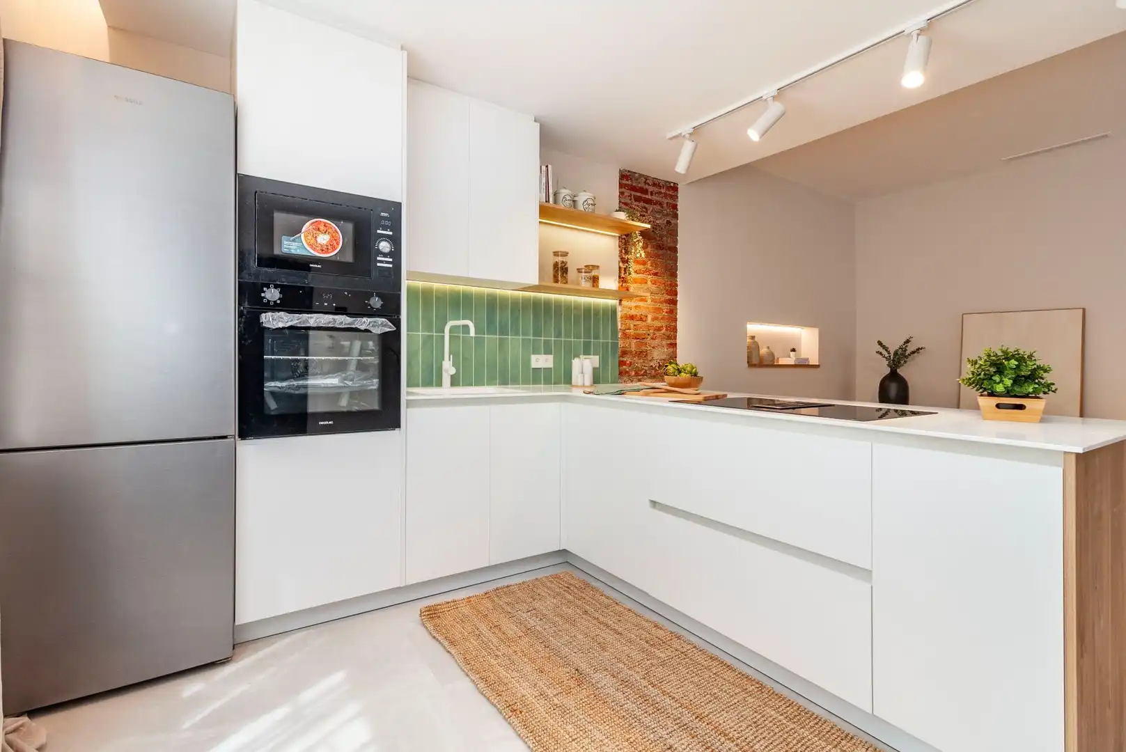 Kitchen of Flat for sale in Terrassa  with Air Conditioner, Heating and Home automation