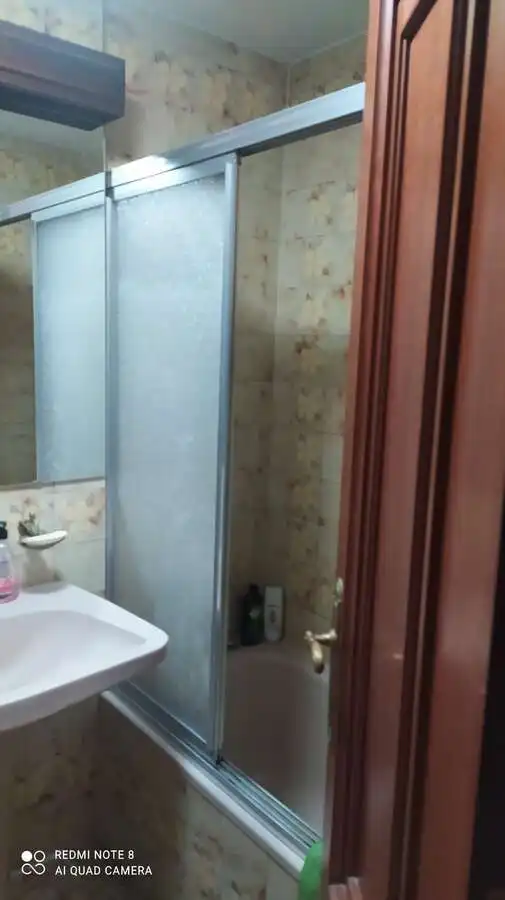 Baño de Piso en venta en Salamanca con Calefacción, Terraza y Amueblado