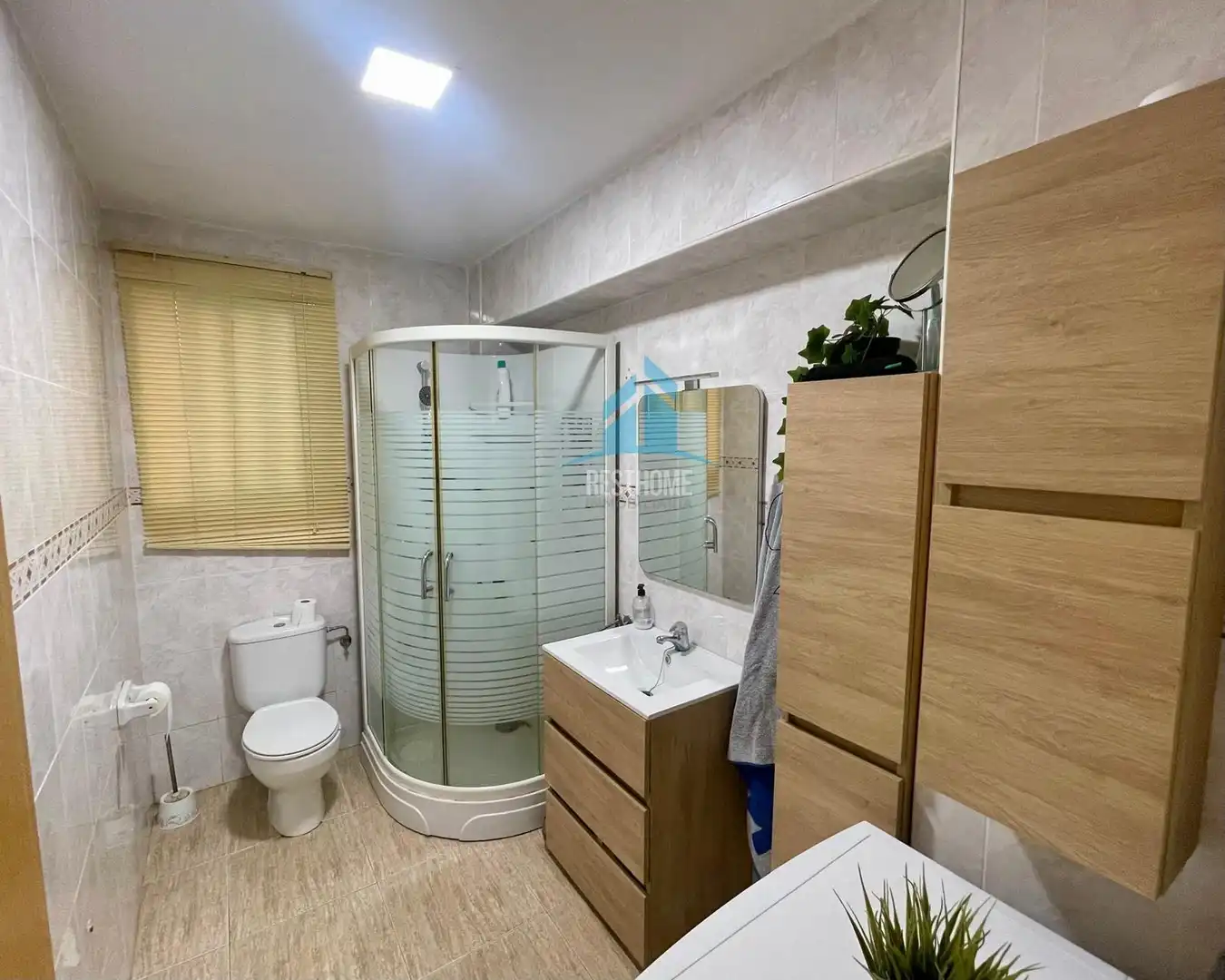 Baño de Apartamento en venta en Xeraco con Terraza y Balcón