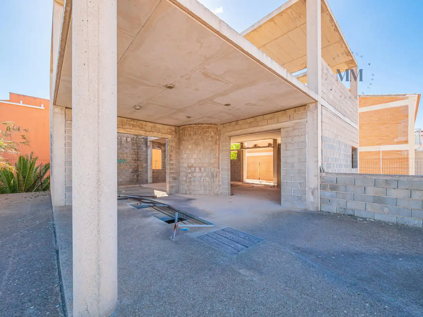 Vista exterior de Casa o xalet en venda en Maó - Mahón amb Jardí privat, Terrassa i Piscina