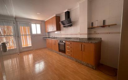 Kitchen of Single-family semi-detached for sale in L'Olleria  with Air Conditioner, Heating and Oven