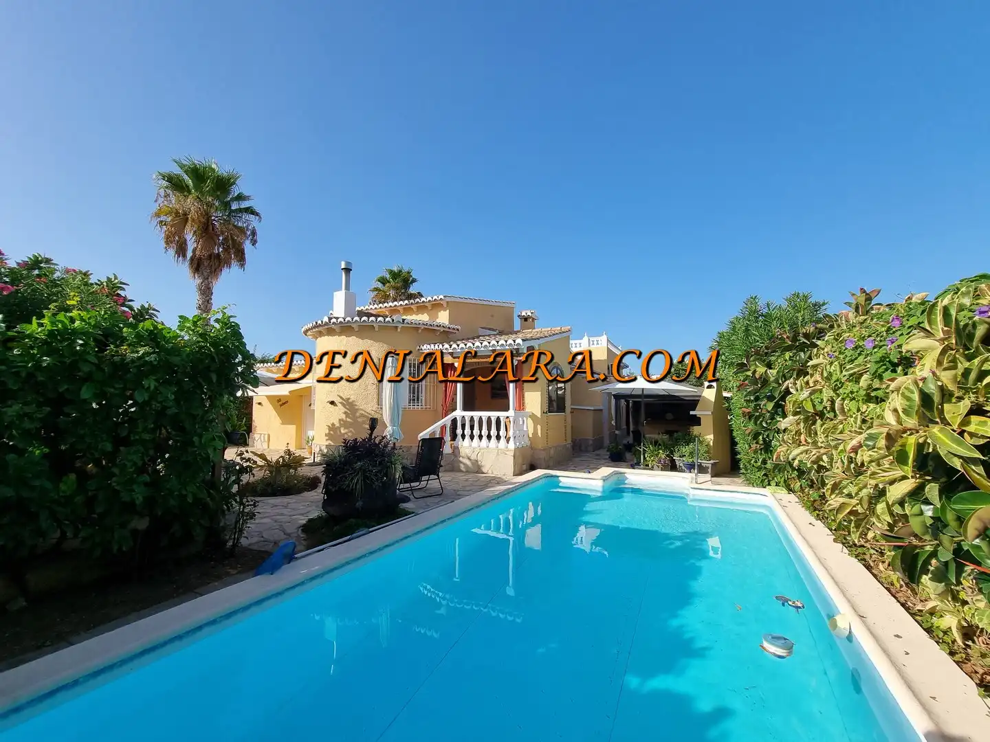Vista exterior de Casa o chalet en venta en Els Poblets, Alicante
