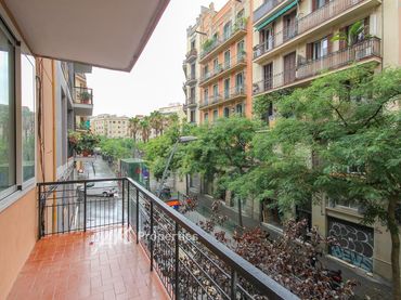 Piso con ascensor en venta en De Jaume Fabra