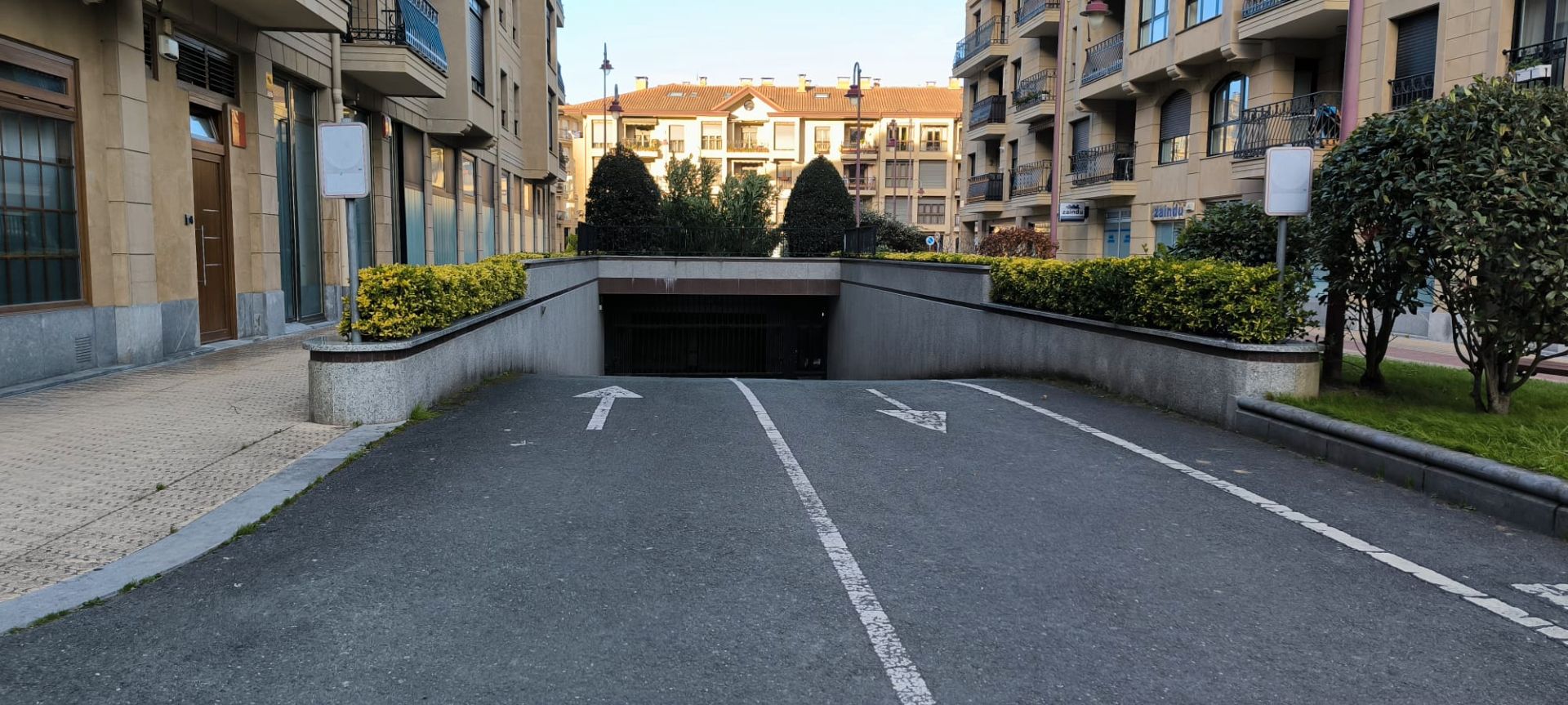 Parking of Garage to rent in Zarautz