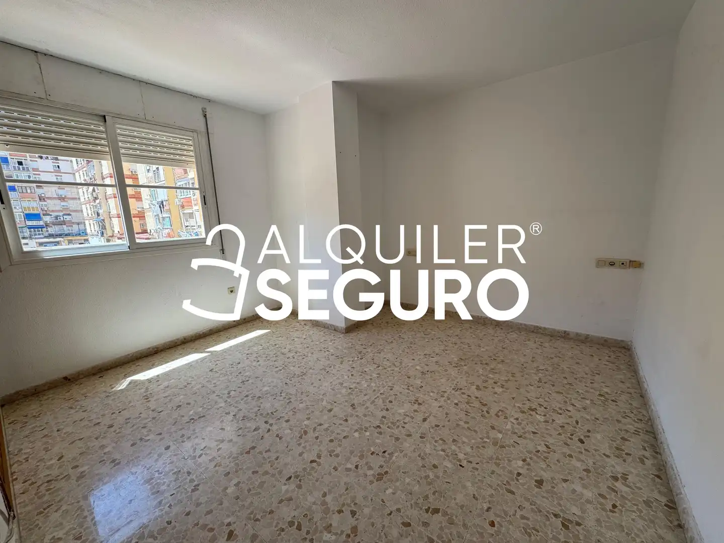 Schlafzimmer von Wohnung zur Miete in Málaga mit Terrasse