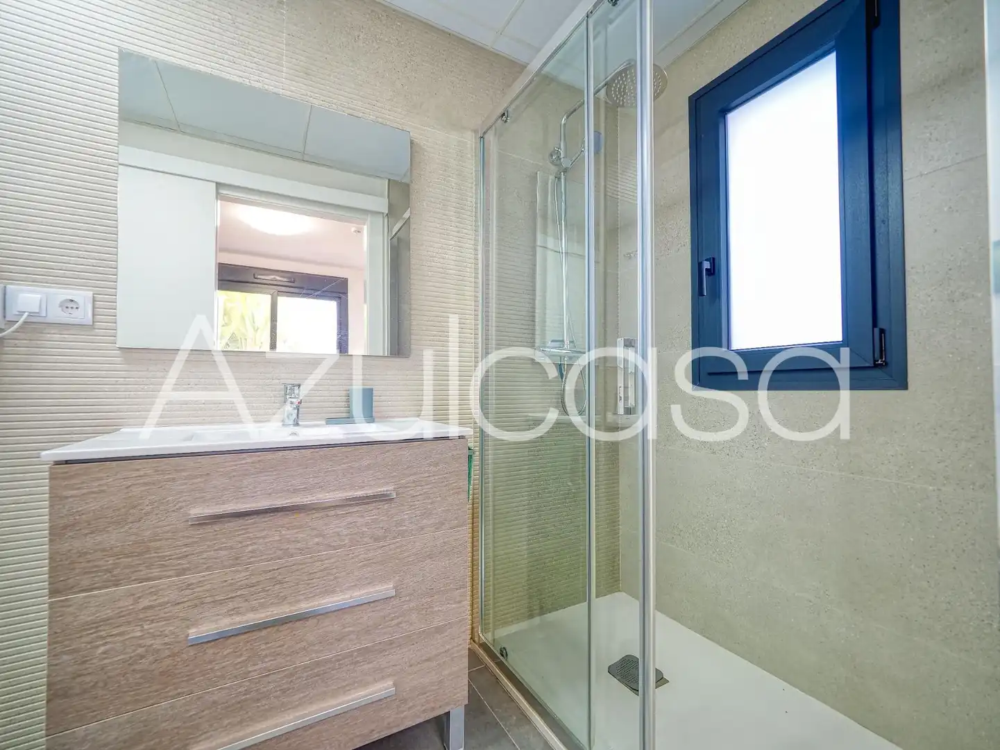 Baño de Casa o chalet en venta en Sant Joan d'Alacant con Aire acondicionado, Terraza y Piscina