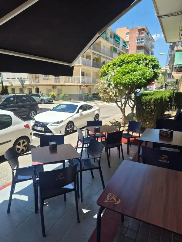 Local en venda en Alicante / Alacant amb Calefacció