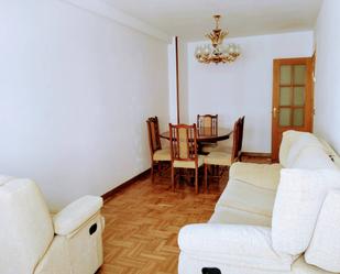 Living room of Apartment for sale in Burgos Capital  with Heating, Parquet flooring and Terrace