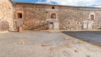 Vista exterior de Casa o xalet en venda en Llívia amb Calefacció, Jardí privat i Parquet