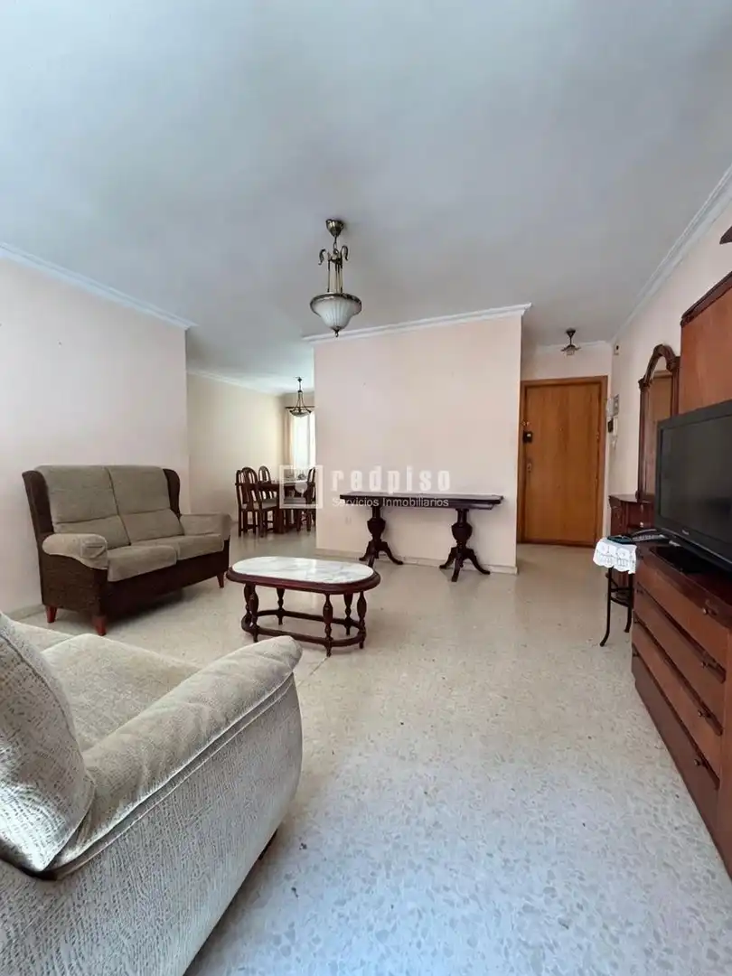 Sala de estar de Piso en venta en Mairena del Aljarafe con Aire acondicionado