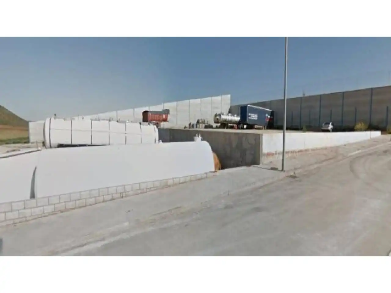 Vista exterior de Nave industrial en venta en San Lorenzo de la Parrilla